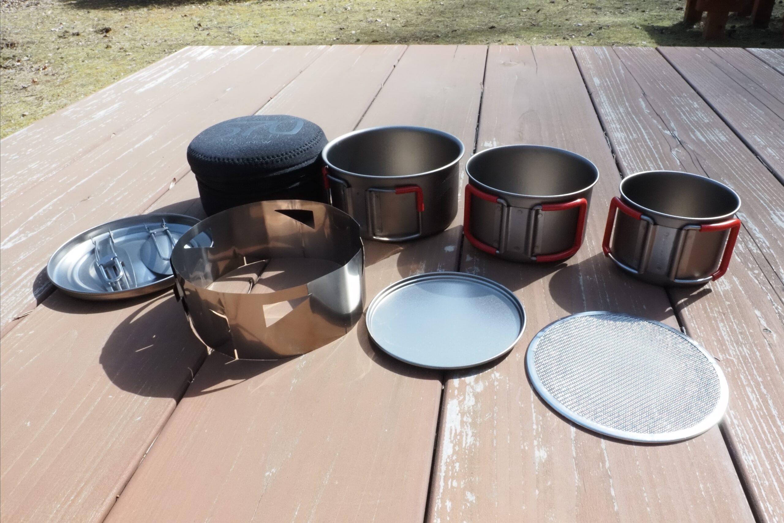 EVERNEW INC.】U.L.Titanium Cooker の紹介! Ti Cup & Mug でスタッキングにハマる!? –  外に出るまでに時間がかかるひとのblog